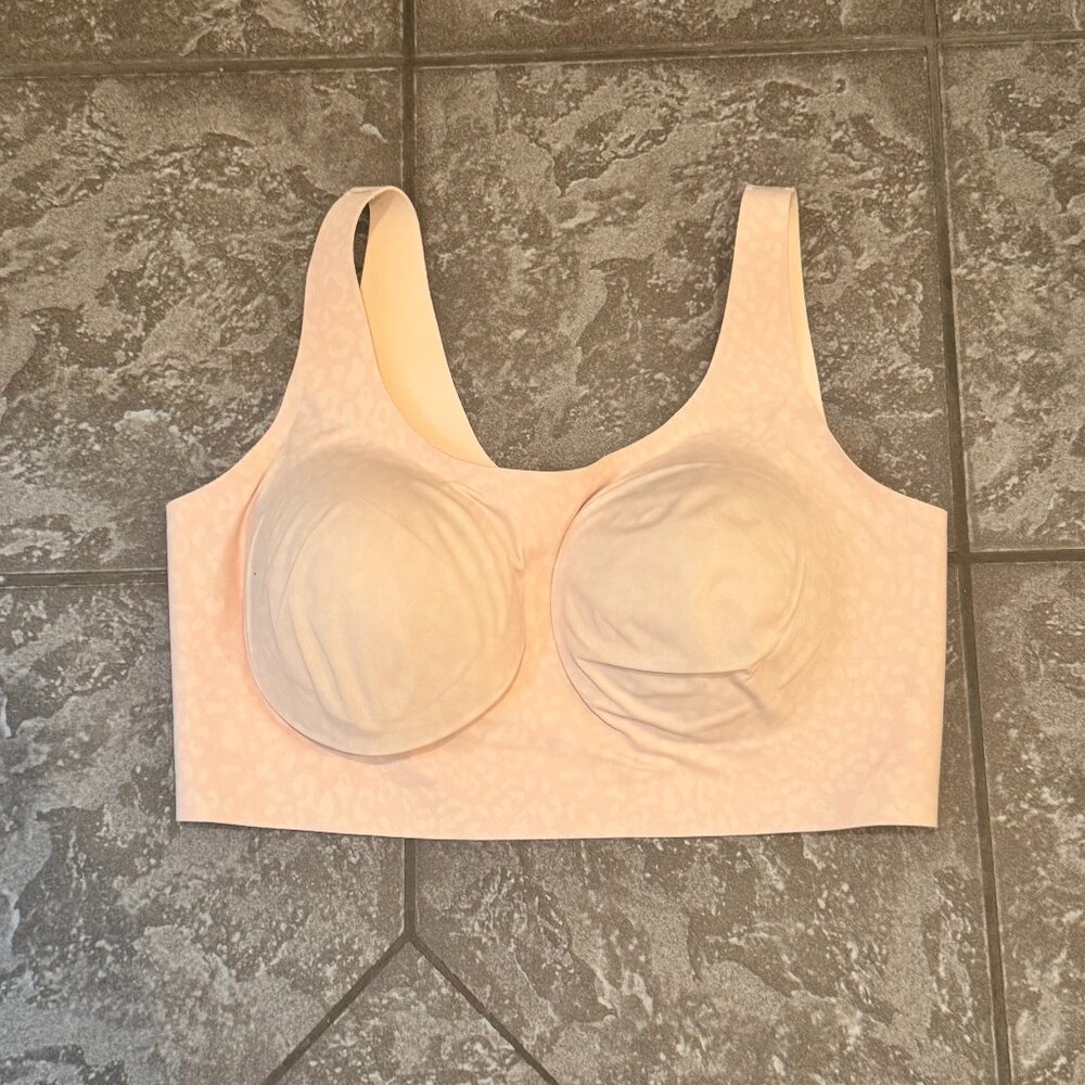 Evelyn & Bobbie NWOT The Defy Bra Wireless Pink White $96.00 USD 3XL